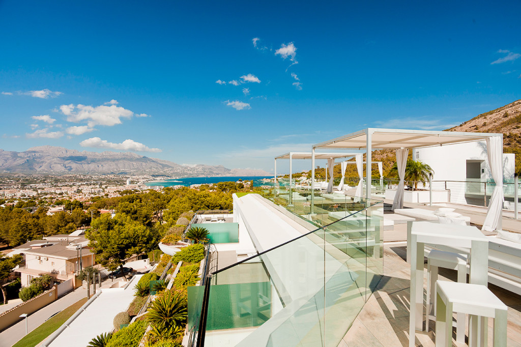 Terraza de Sha Wellness Clinic Alicante