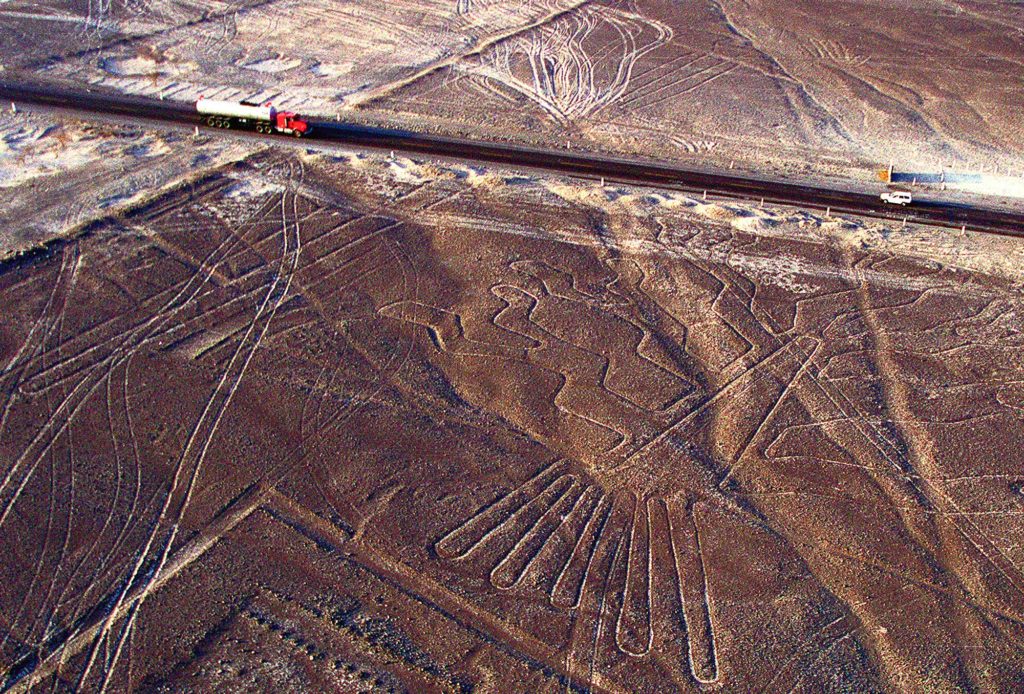 Las líneas de Nazca y la carretera panamericana